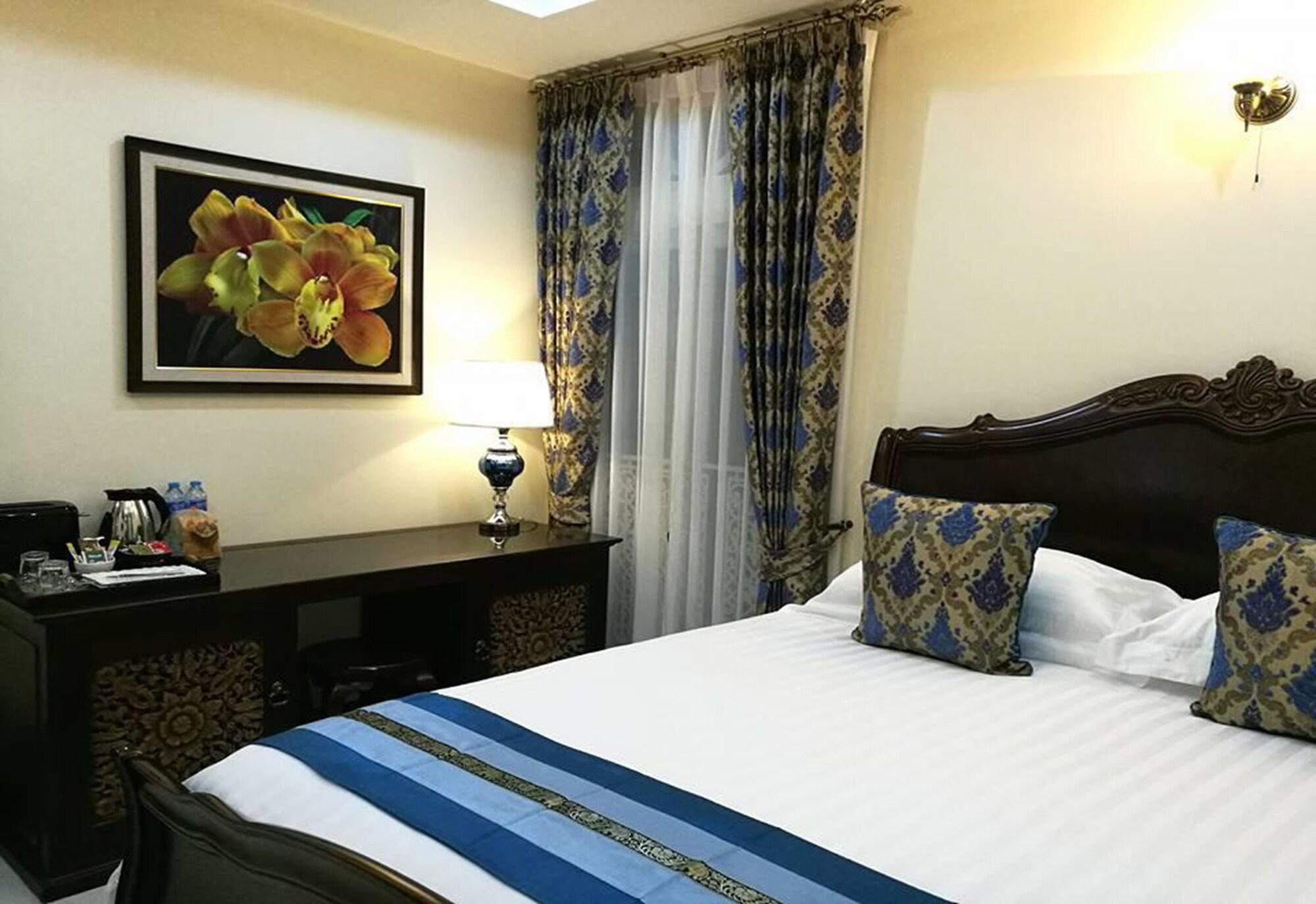 Hotel The Velvet Orchid à Chiang Mai Extérieur photo