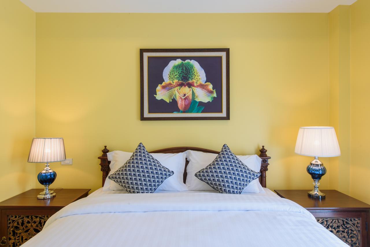 Hotel The Velvet Orchid à Chiang Mai Extérieur photo